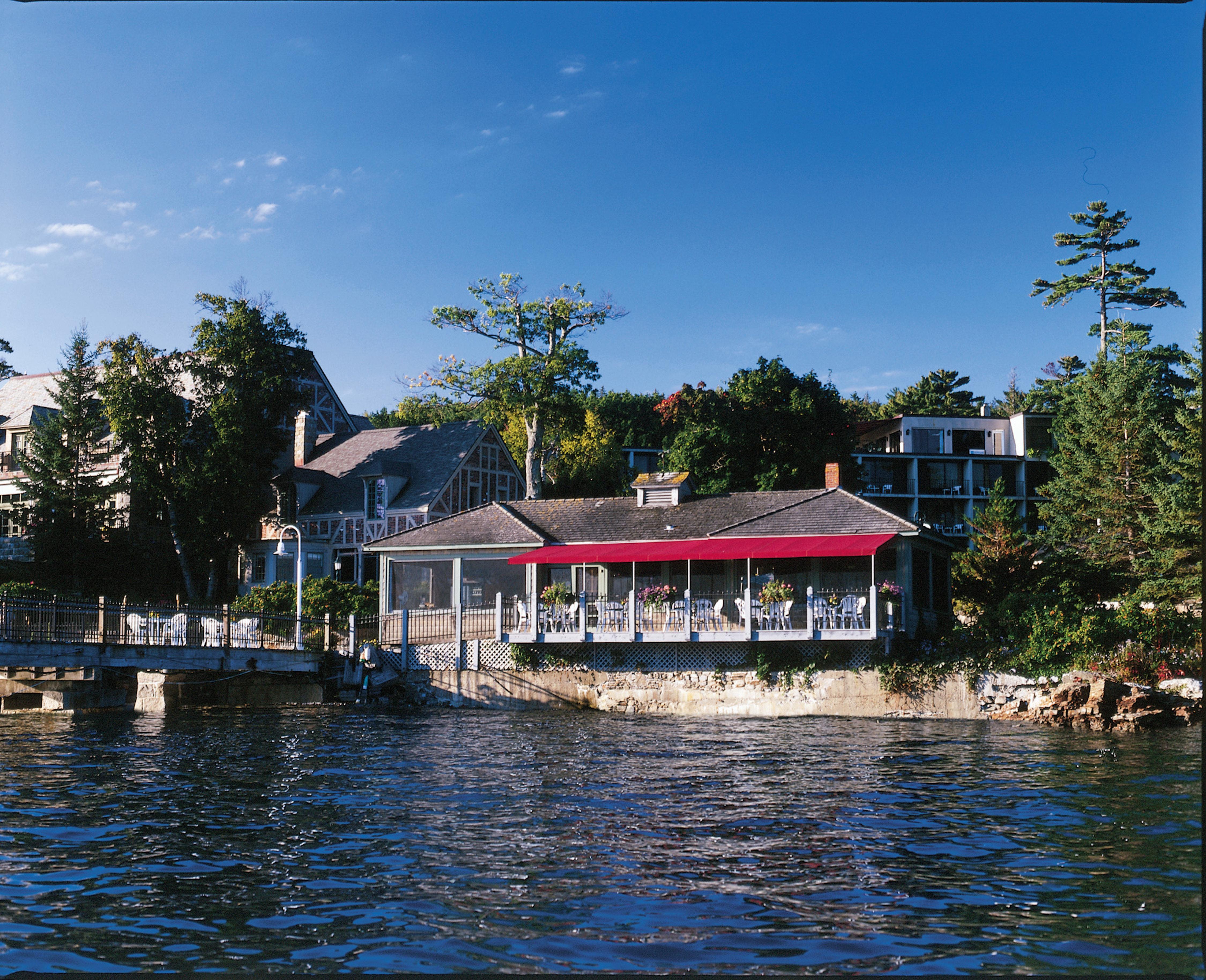 Holiday Inn Bar Harbor Regency Hotel By Ihg Exterior photo