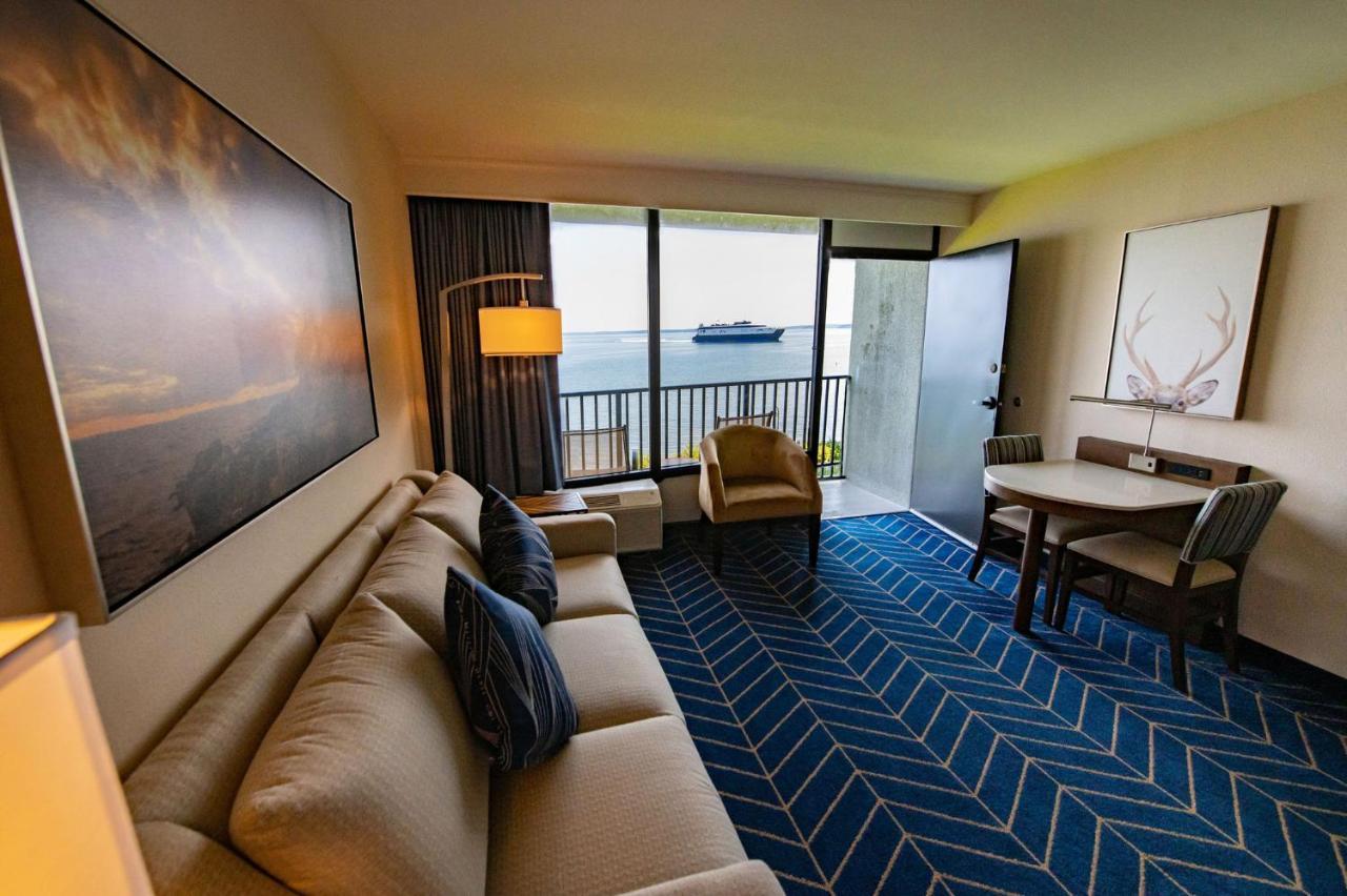 Holiday Inn Bar Harbor Regency Hotel By Ihg Exterior photo