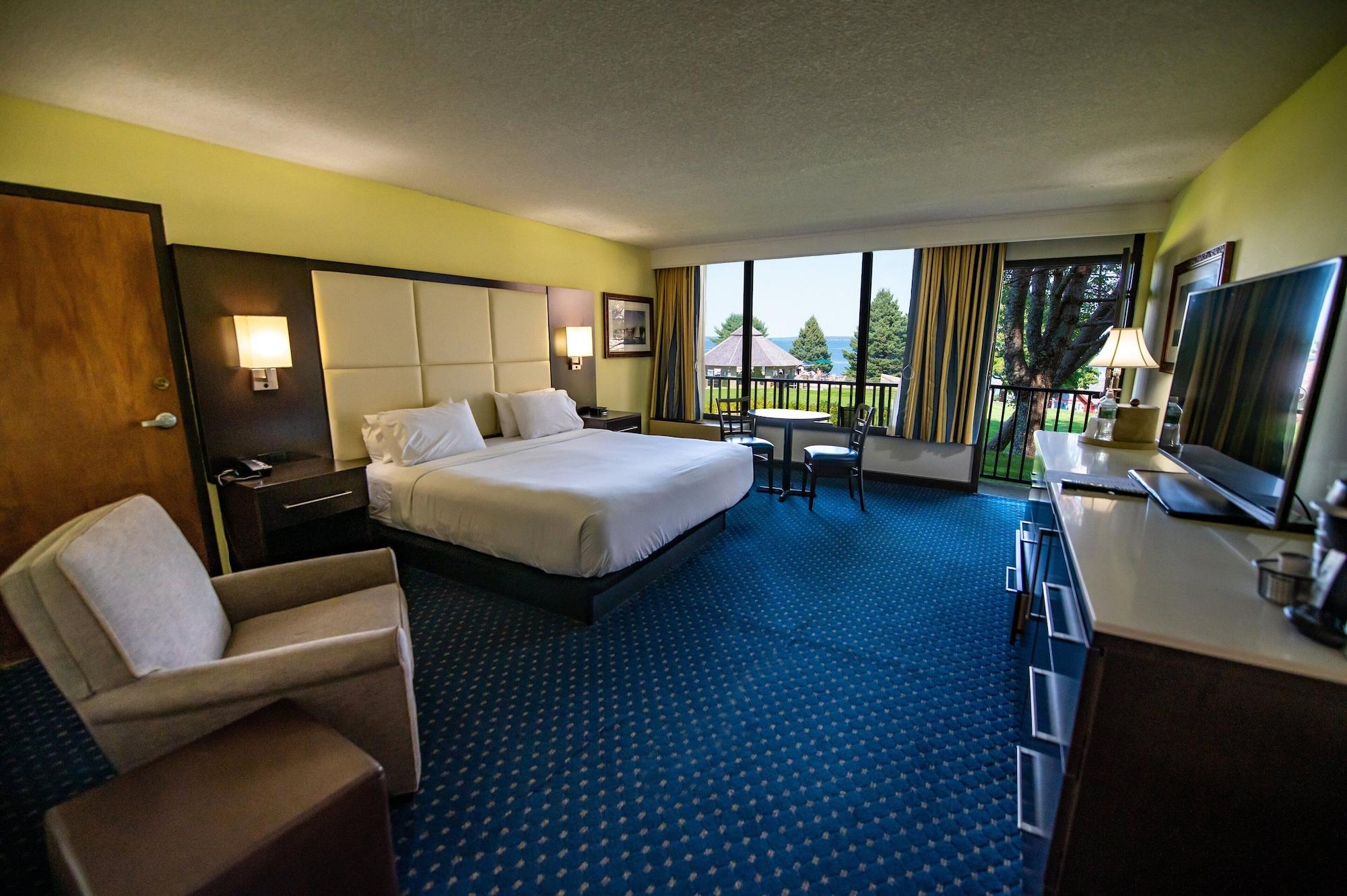 Holiday Inn Bar Harbor Regency Hotel By Ihg Exterior photo